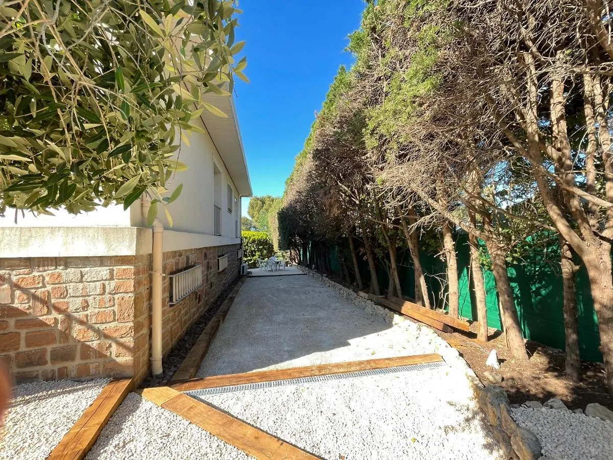 Villa Conviviale Et Familiale Proche Du Port Santa Saint-Raphael  France