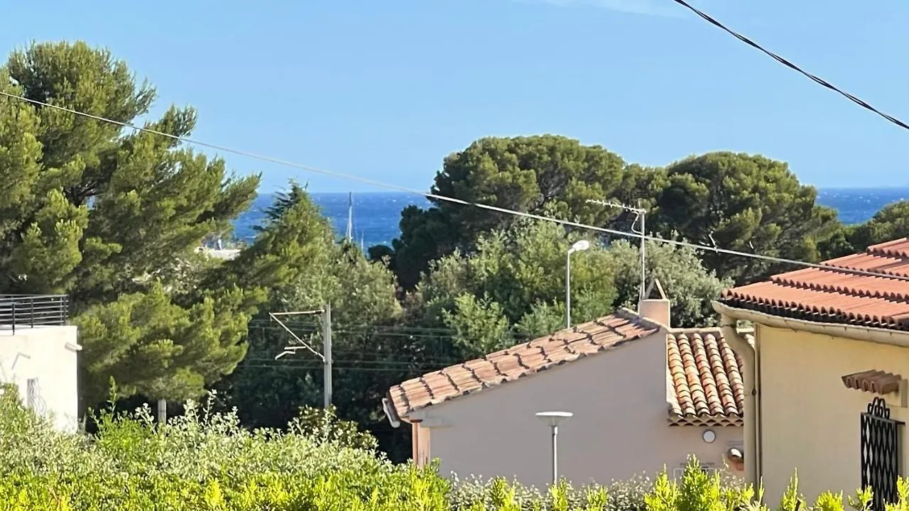 Villa Conviviale Et Familiale Proche Du Port Santa Saint-Raphael  France
