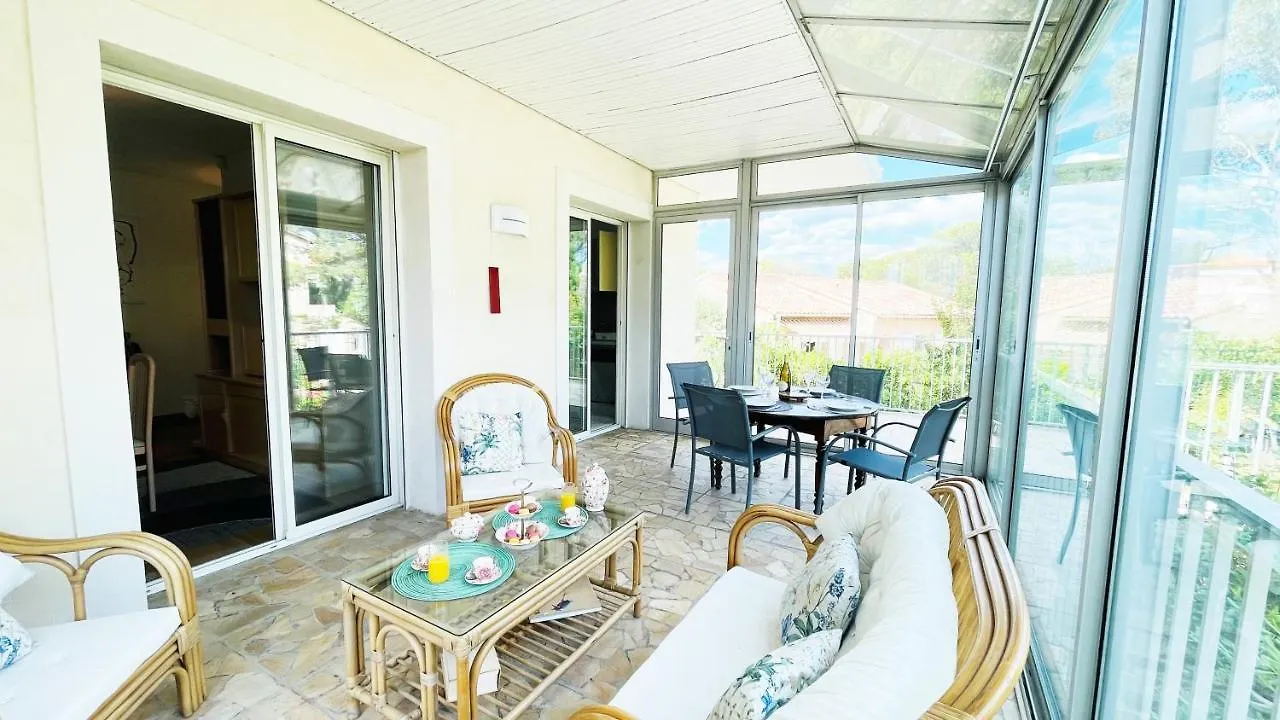 Villa Conviviale Et Familiale Proche Du Port Santa Saint-Raphael  Saint-Raphael (Var)